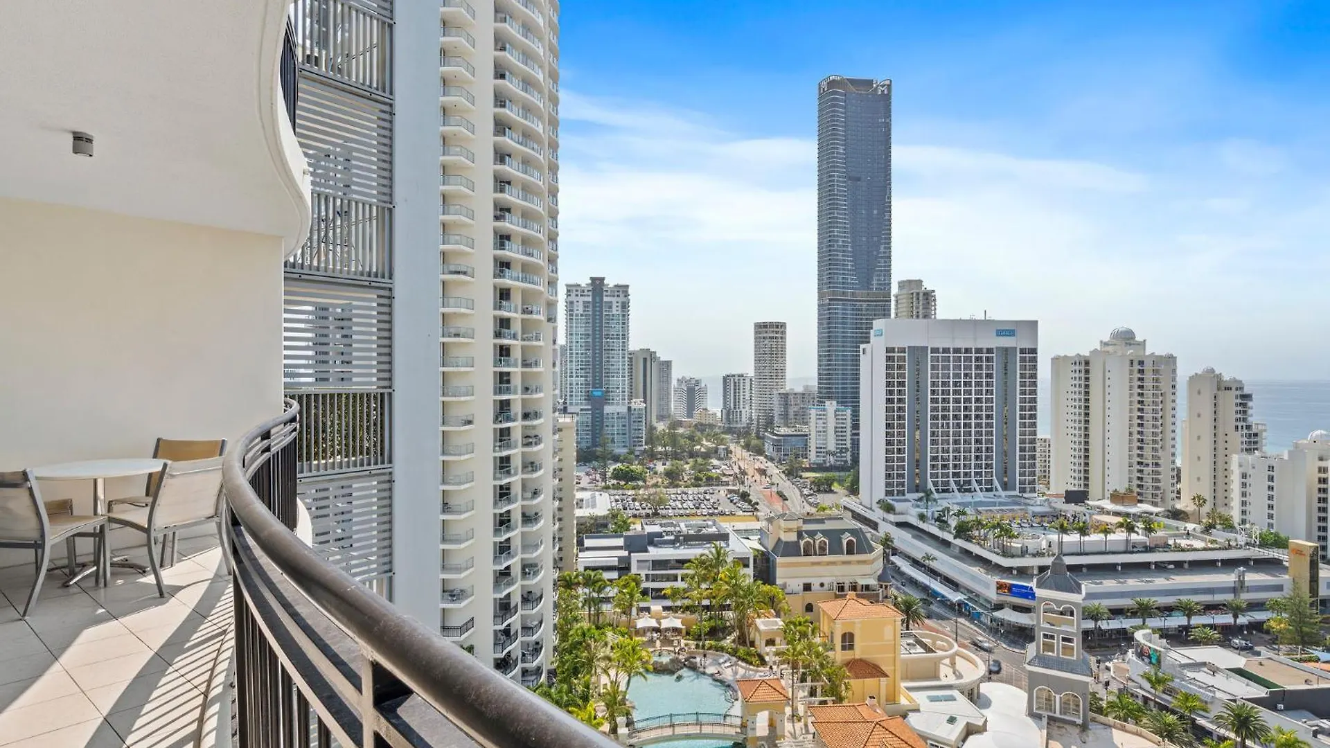 Towers Of Chevron - Private Apartments Gold Coast