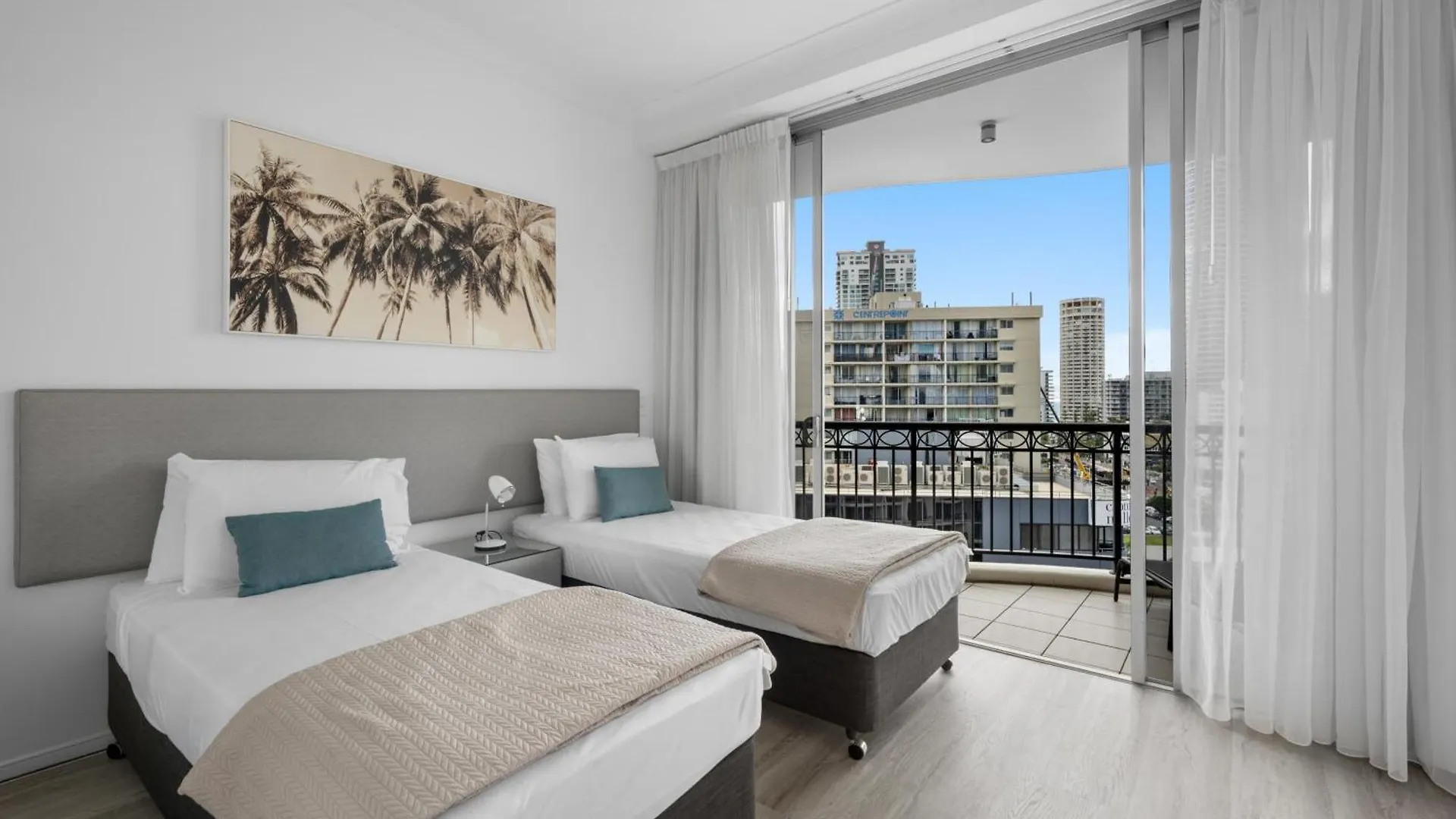 Towers Of Chevron - Private Apartments Gold Coast Australia